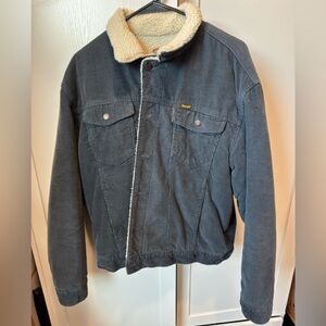 MEN'S WRANGLER® SHERPA LINED CORDUROY JACKET IN OMBRE BLUE